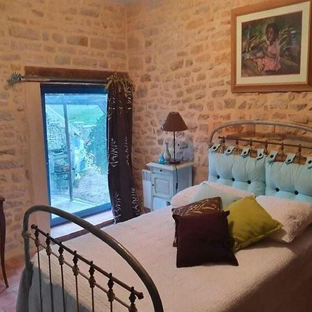 Burgundian Farmhouse In Talon With Fireplace Exterior photo