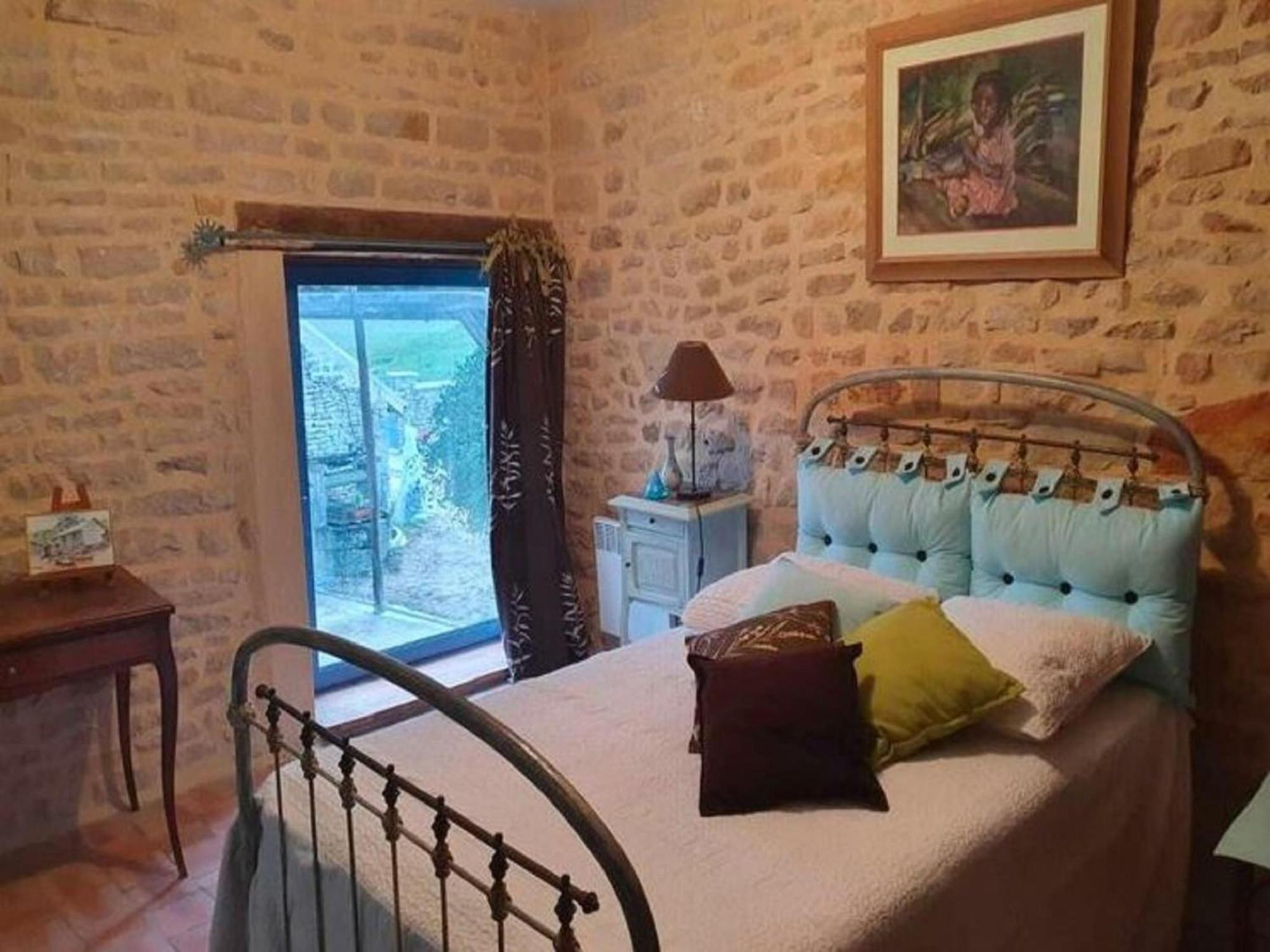Burgundian Farmhouse In Talon With Fireplace Exterior photo